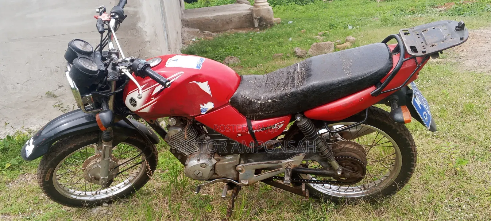 Yamaha YBR125 2010 Red