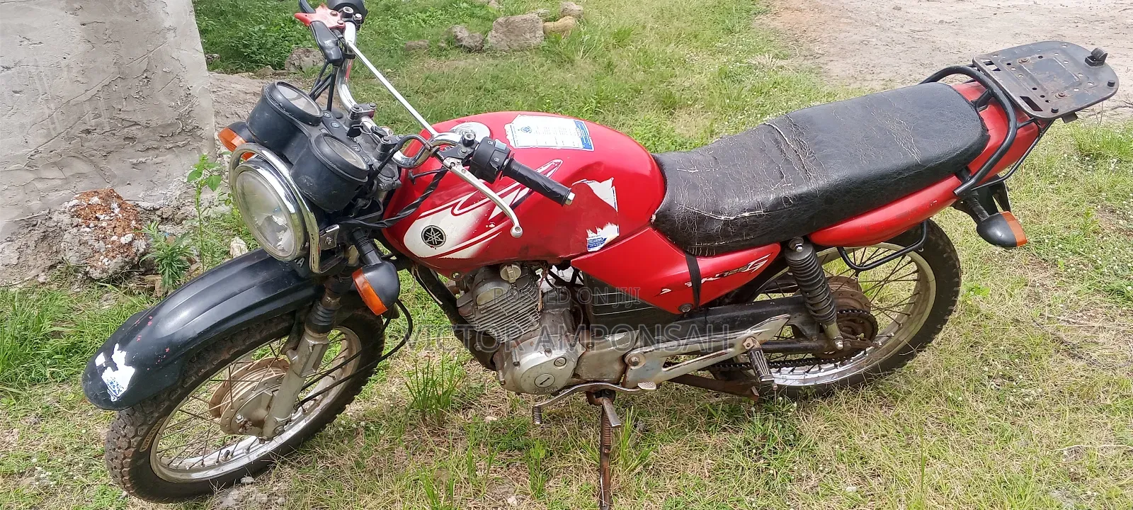 Yamaha YBR125 2010 Red