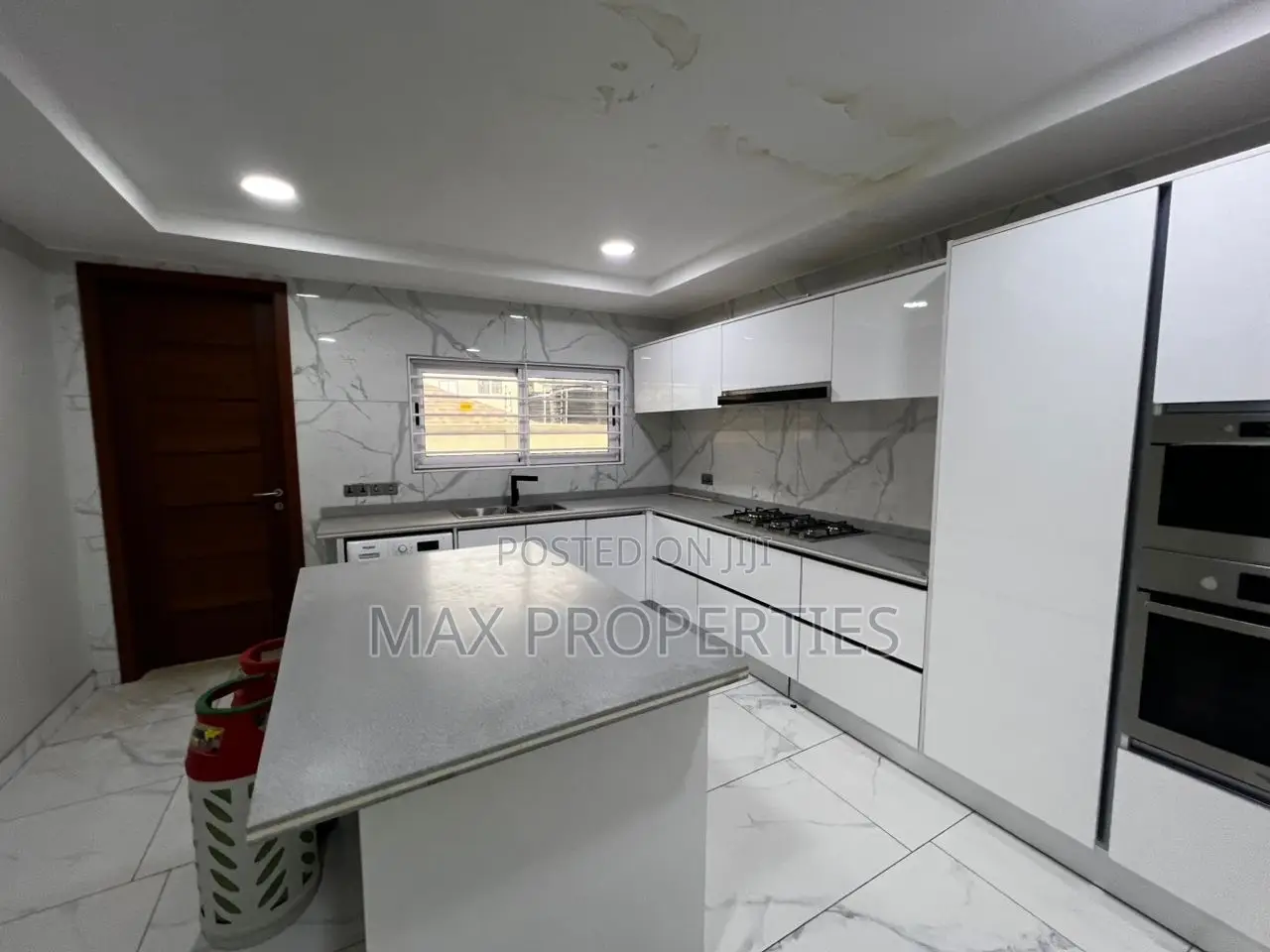 4bdrm House in Tseaddo for sale