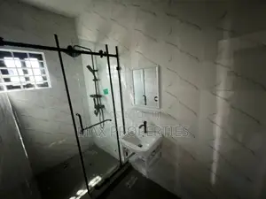 3bdrm House in Spintex for sale