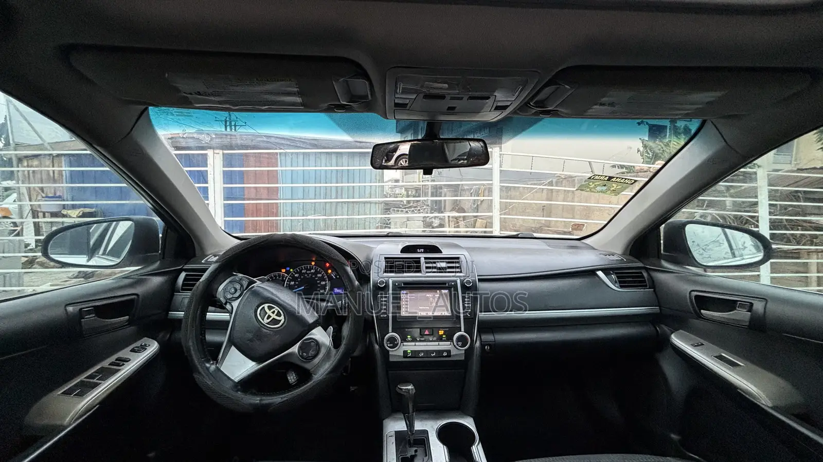 Toyota Camry SE 4dr Sedan (2.5L 4cyl 6A) 2014 White