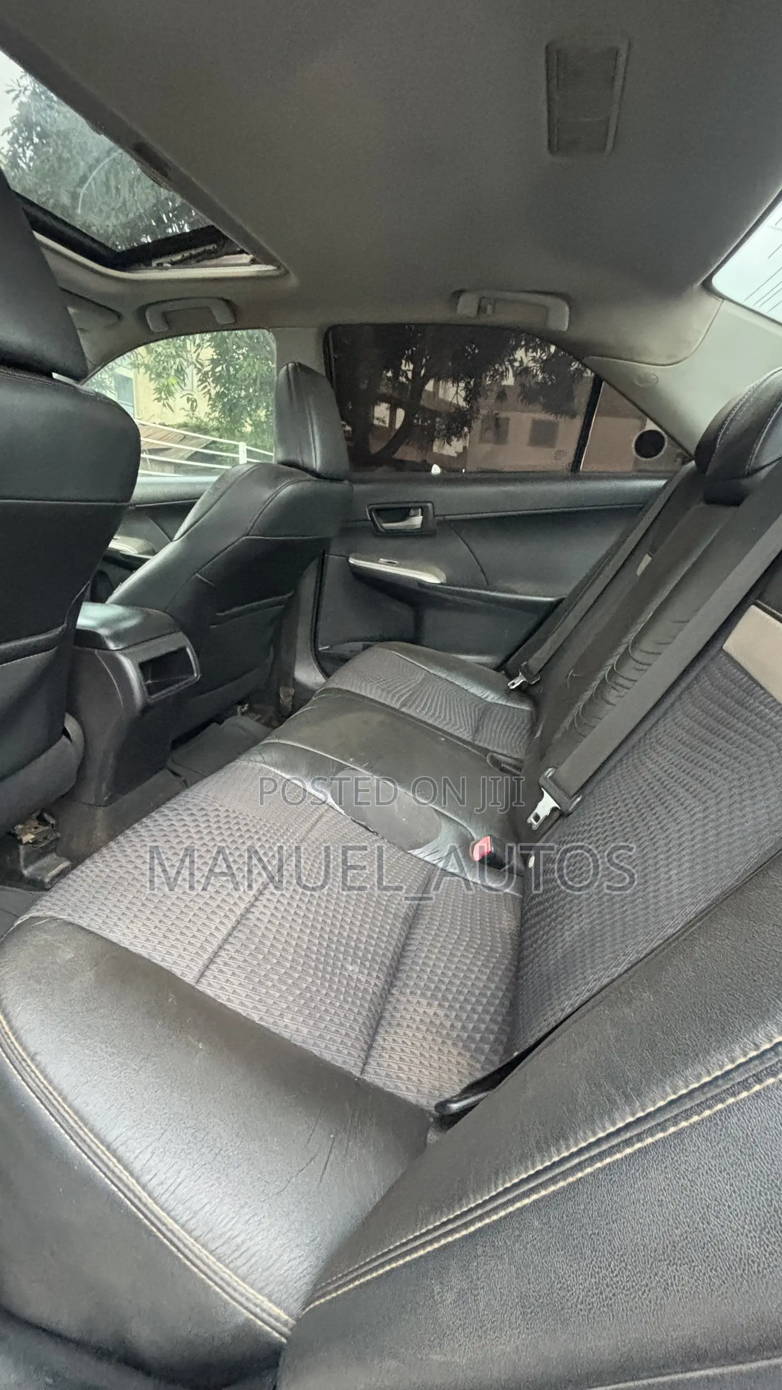 Toyota Camry SE 4dr Sedan (2.5L 4cyl 6A) 2014 White