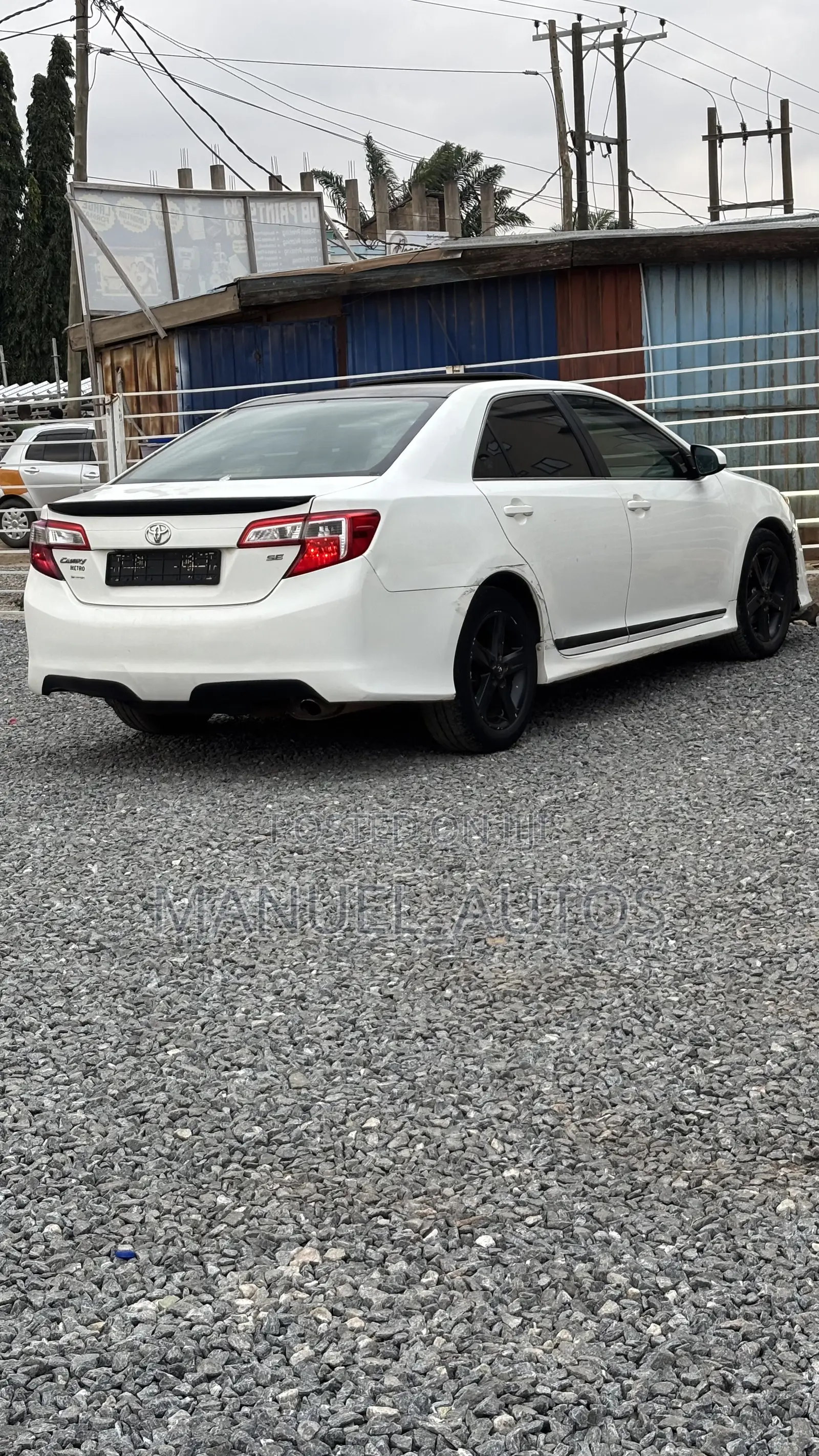 Toyota Camry SE 4dr Sedan (2.5L 4cyl 6A) 2014 White