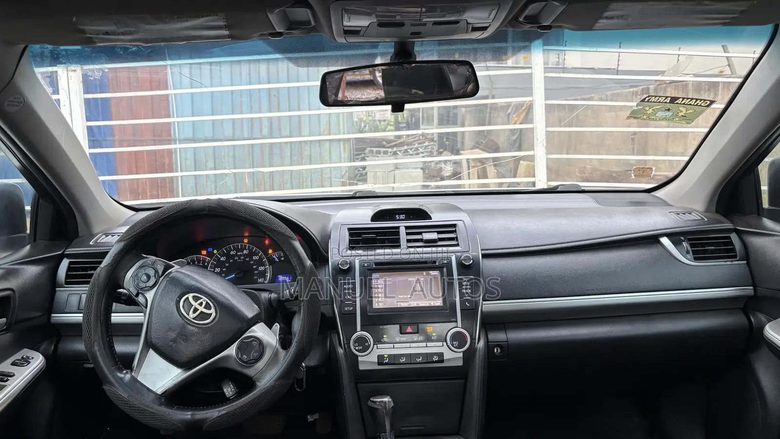 Toyota Camry SE 4dr Sedan (2.5L 4cyl 6A) 2014 White