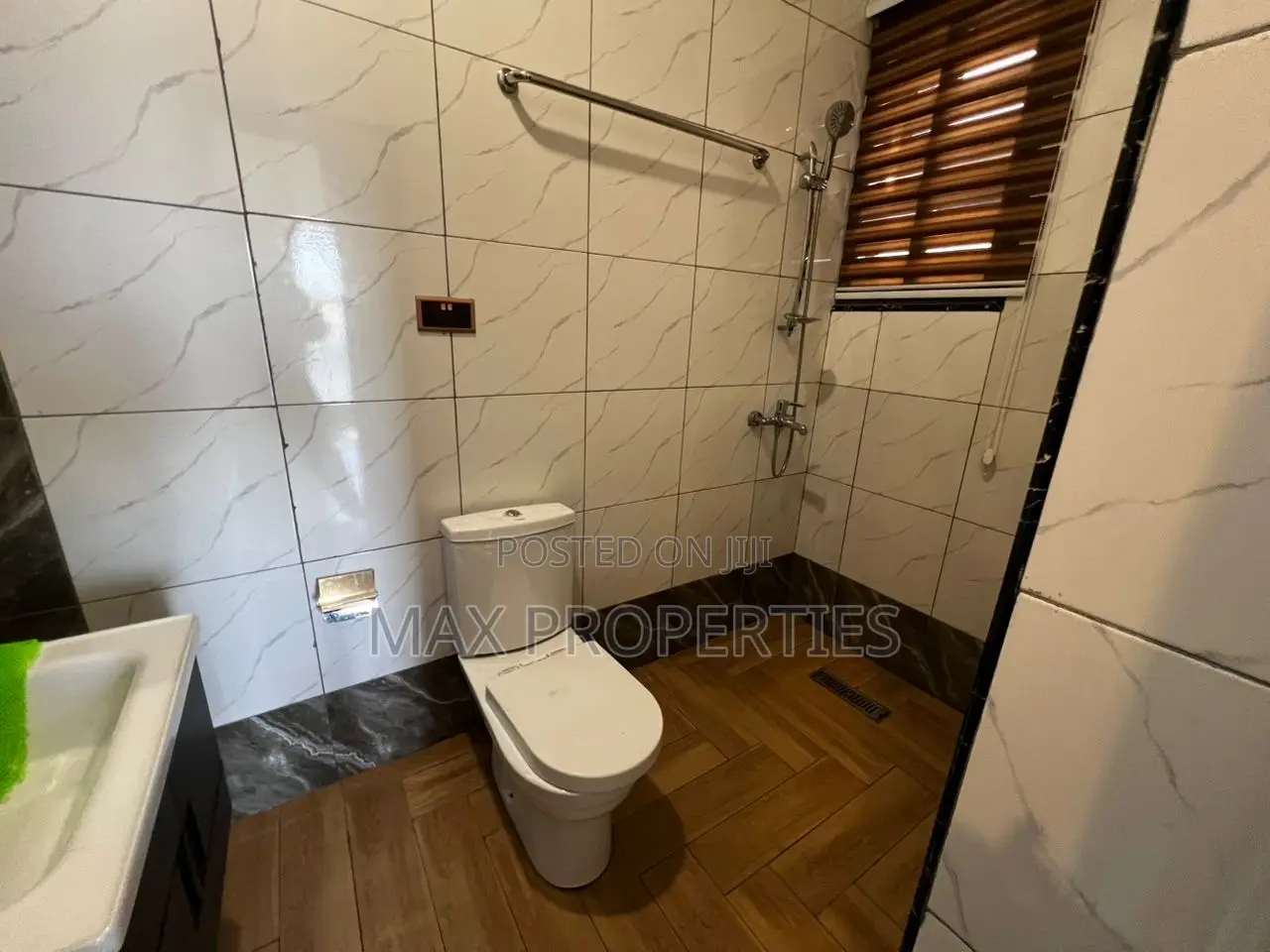 2bdrm Duplex in Spintex for rent
