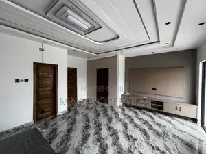 Furnished 4bdrm House in Lake Side Estate for sale