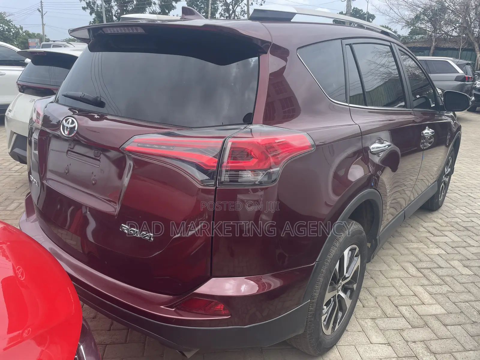 Toyota RAV4 2018 Burgundy