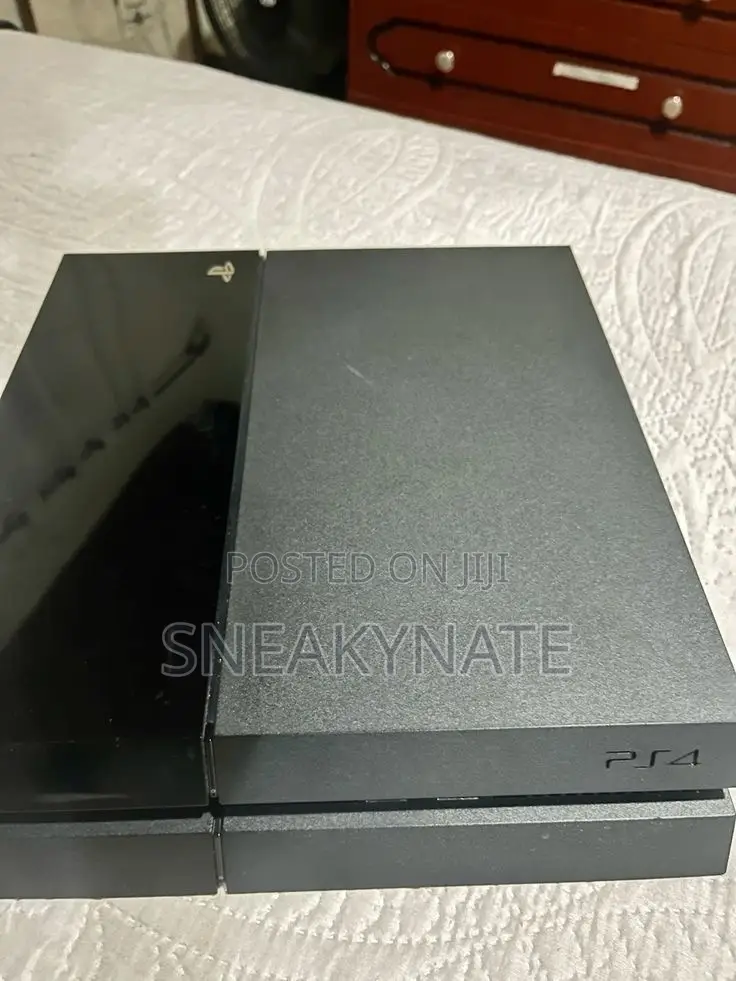 Jailbreak Standard Ps4 Console With 7 Games Installed