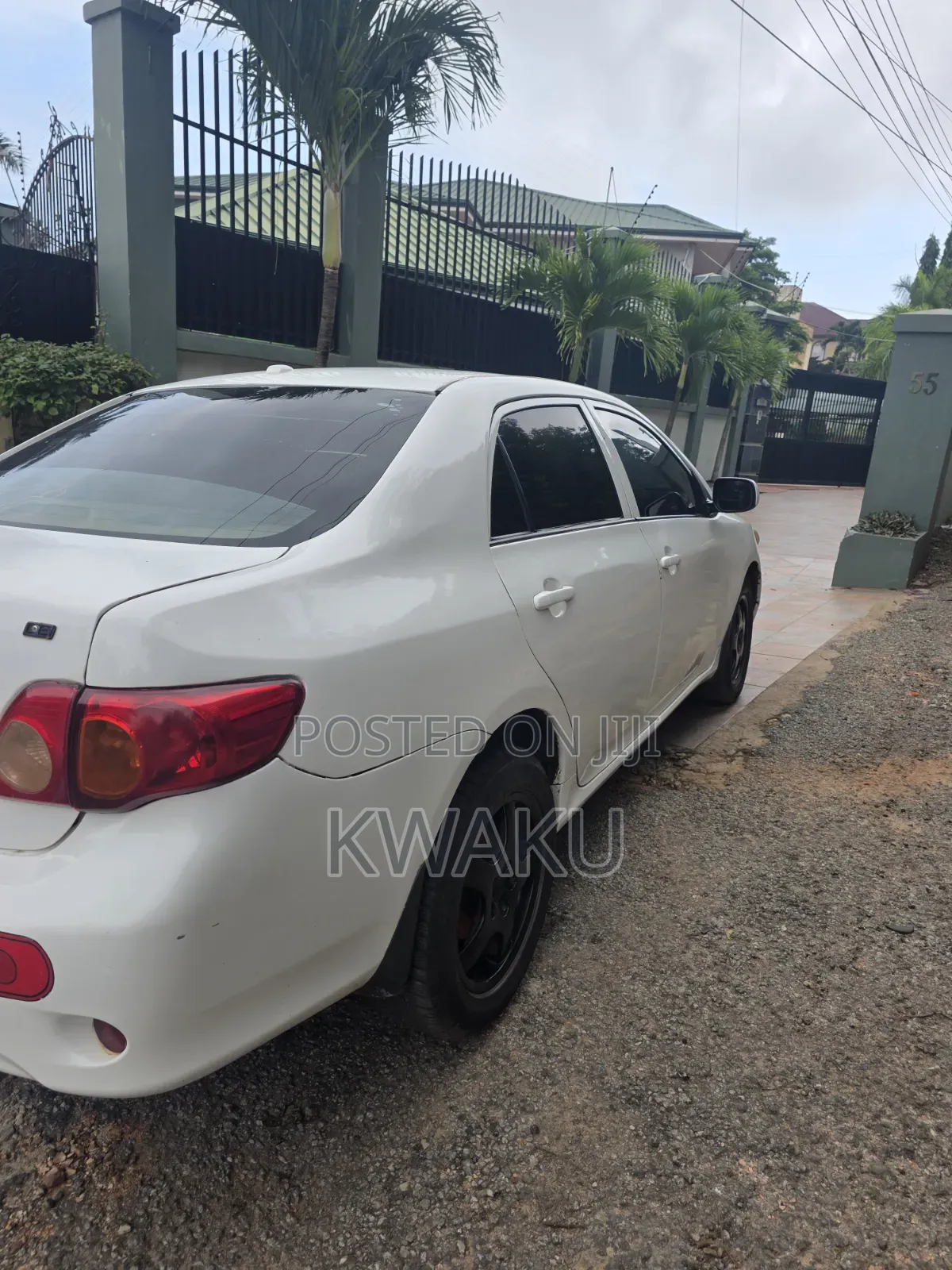 Toyota Corolla 2010 White