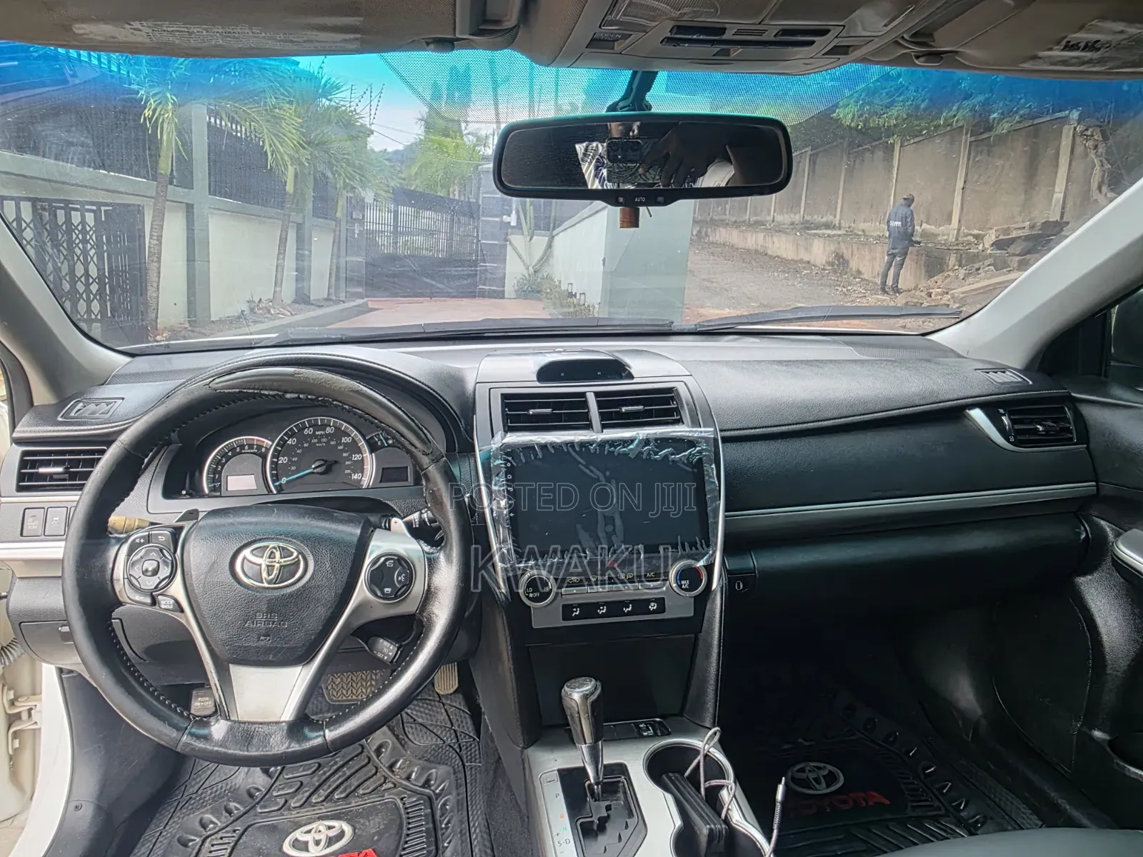 Toyota Camry 2014 White