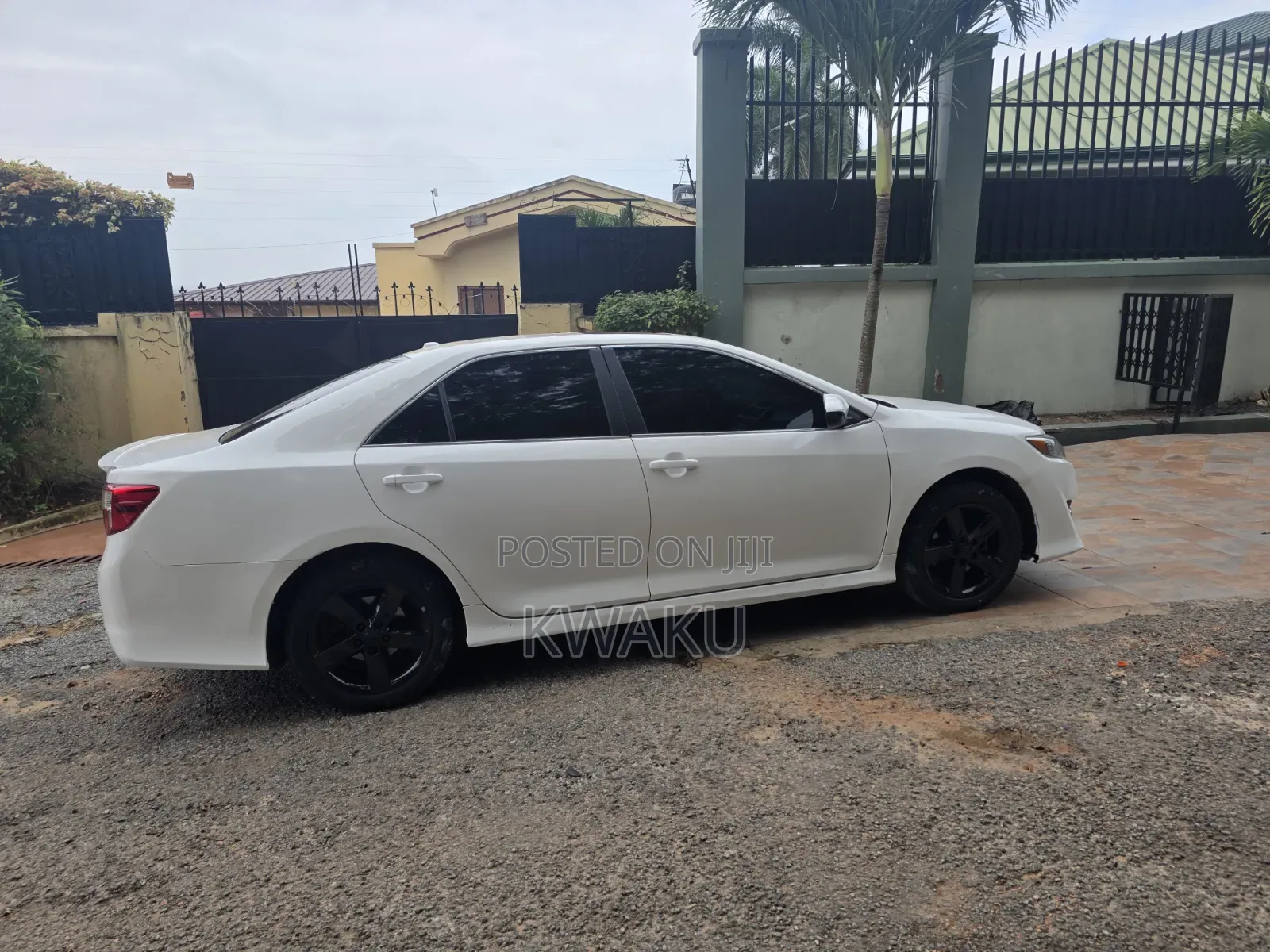 Toyota Camry 2014 White