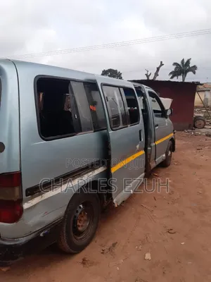 Toyota HiAce 2012 Grey