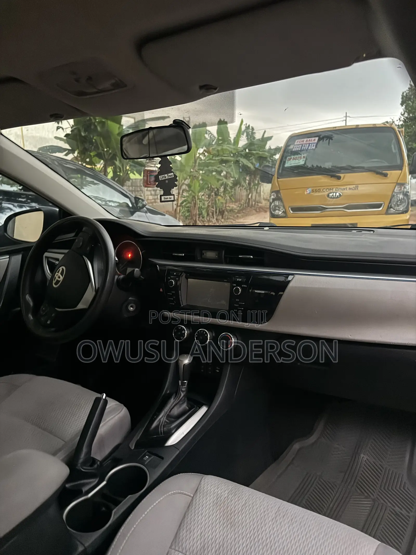 Toyota Corolla 2016 White