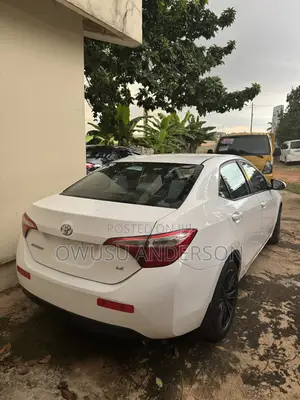 Toyota Corolla 2016 White