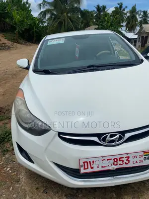 Hyundai Elantra 2013 White