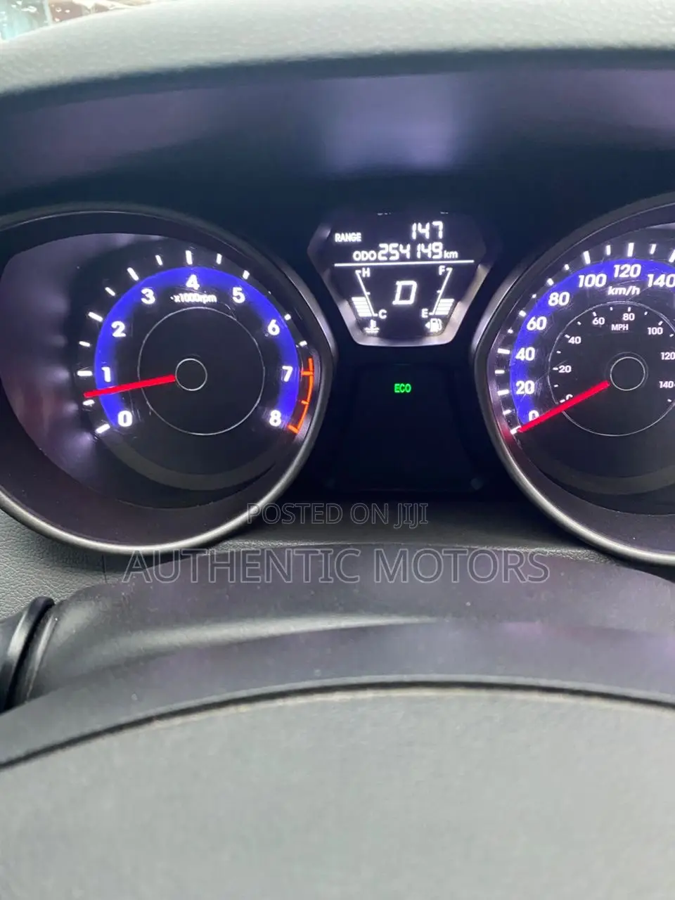 Hyundai Elantra 2013 White