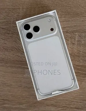 New Apple iPhone 17 Pro Max 256 GB Silver
