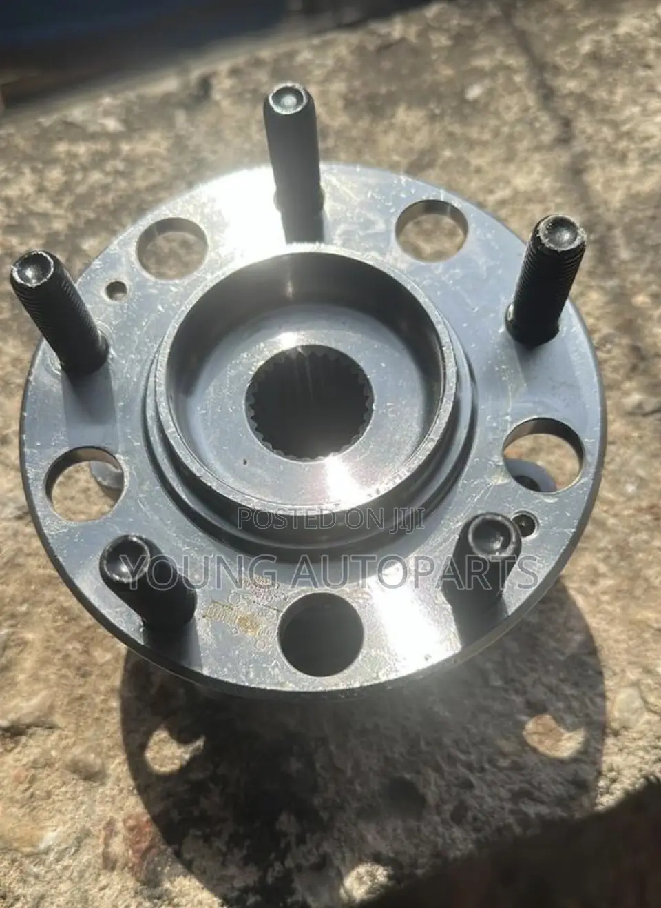 Toyota Free Hubs