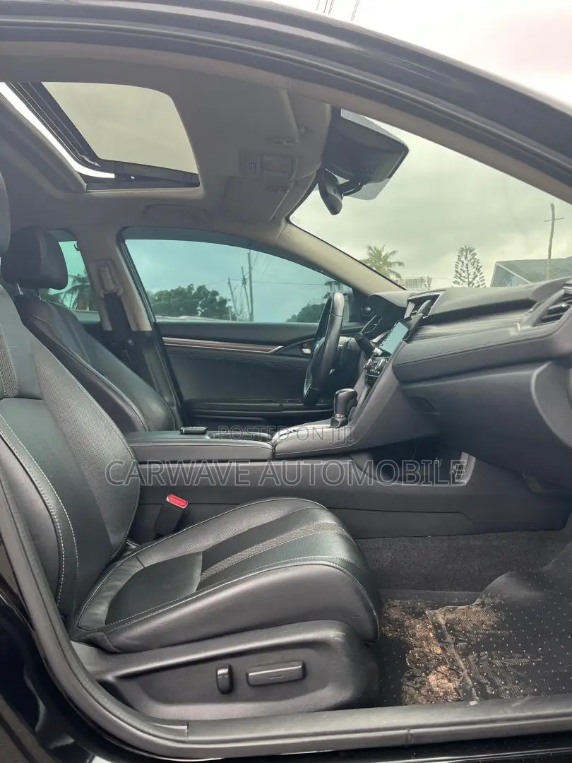 Honda Civic Touring Sedan 2020 Gray