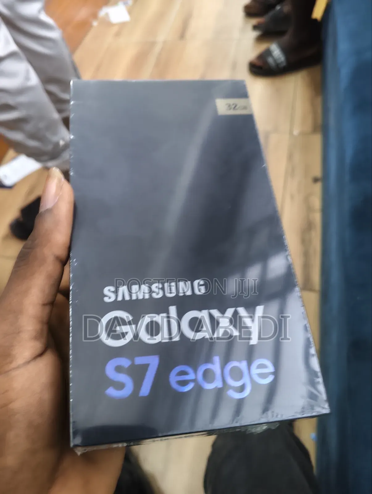 New Samsung Galaxy S7 edge 32 GB Black