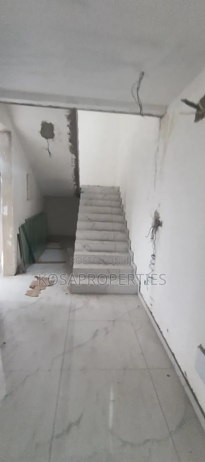 4bdrm House in East Legon American for sale