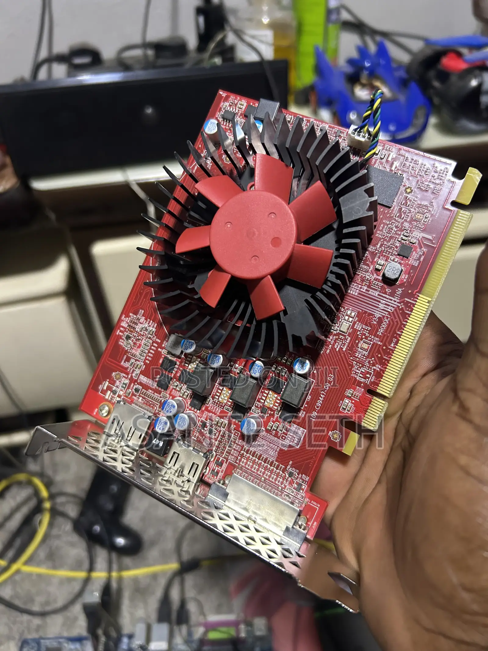 Amd Radeon Tm Rx 460 2gb Ddr5 Powerful for Gaming