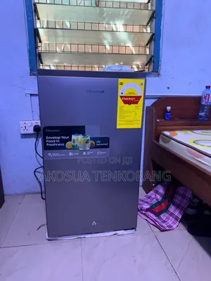 Hisense 130l Table Top Fridge – Very Good Condition