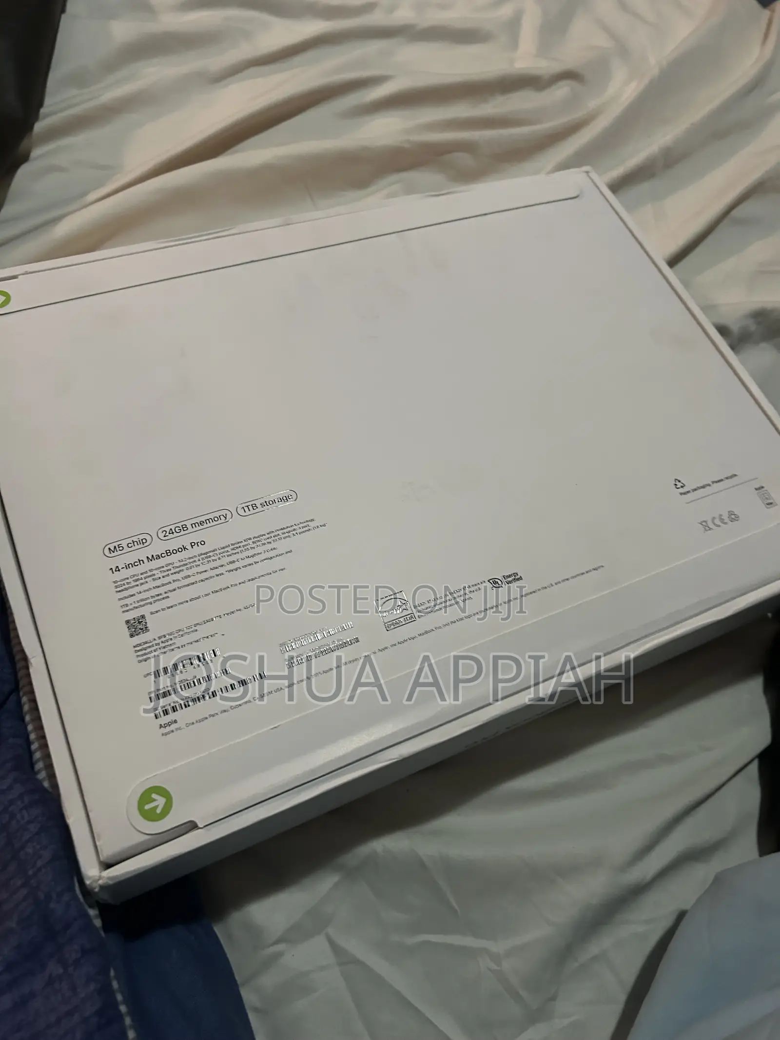 New Laptop Apple MacBook Pro 24GB Apple M5 SSD 1T