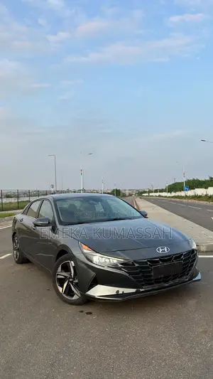 Hyundai Elantra SEL 2021 Gray