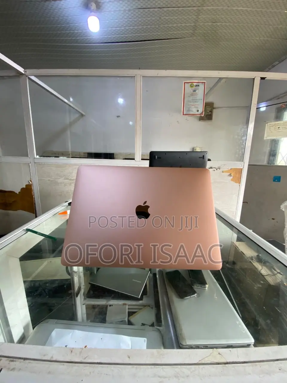 New Laptop Apple MacBook Air 2019 8GB Intel Core i5 SSD 512GB