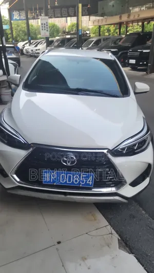 Toyota Yaris 2016 White