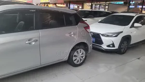 Toyota Yaris 2017 White