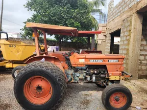 Kubota M4500 Tractor