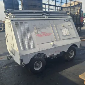 Unicor Nf2d Tactical Mobile Light Tower and Generator Set