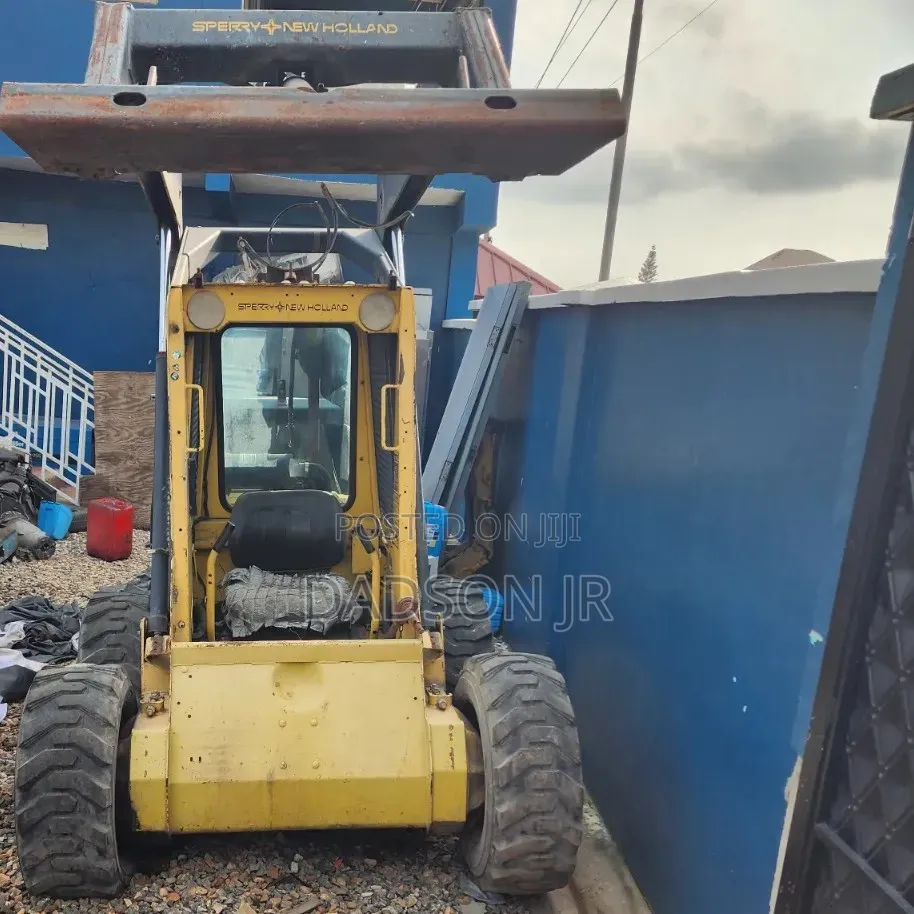 L554 Skid Steer Loader