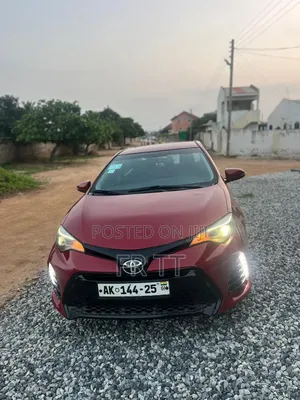 Toyota Corolla 2015 Red
