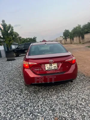 Toyota Corolla 2015 Red