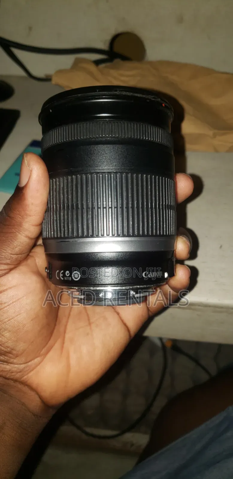 Canon Efs 18-200mm Lense F/3.5-5.6 Is Lense Excellent All in One Zoom