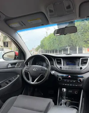 Hyundai Tucson Sport AWD 2017 Orange