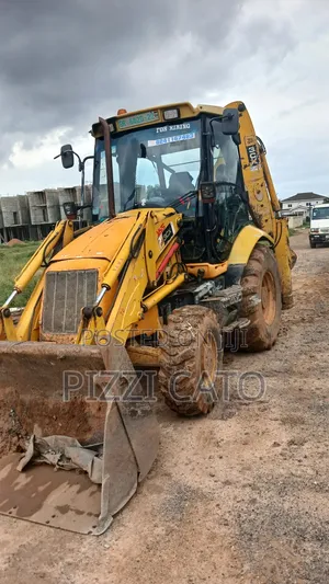 JCB Backhoe for Rent