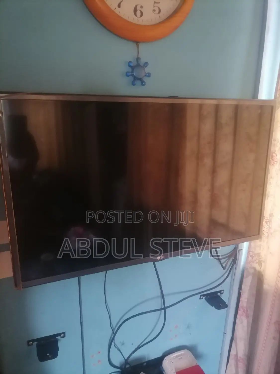Lg 32 Inches