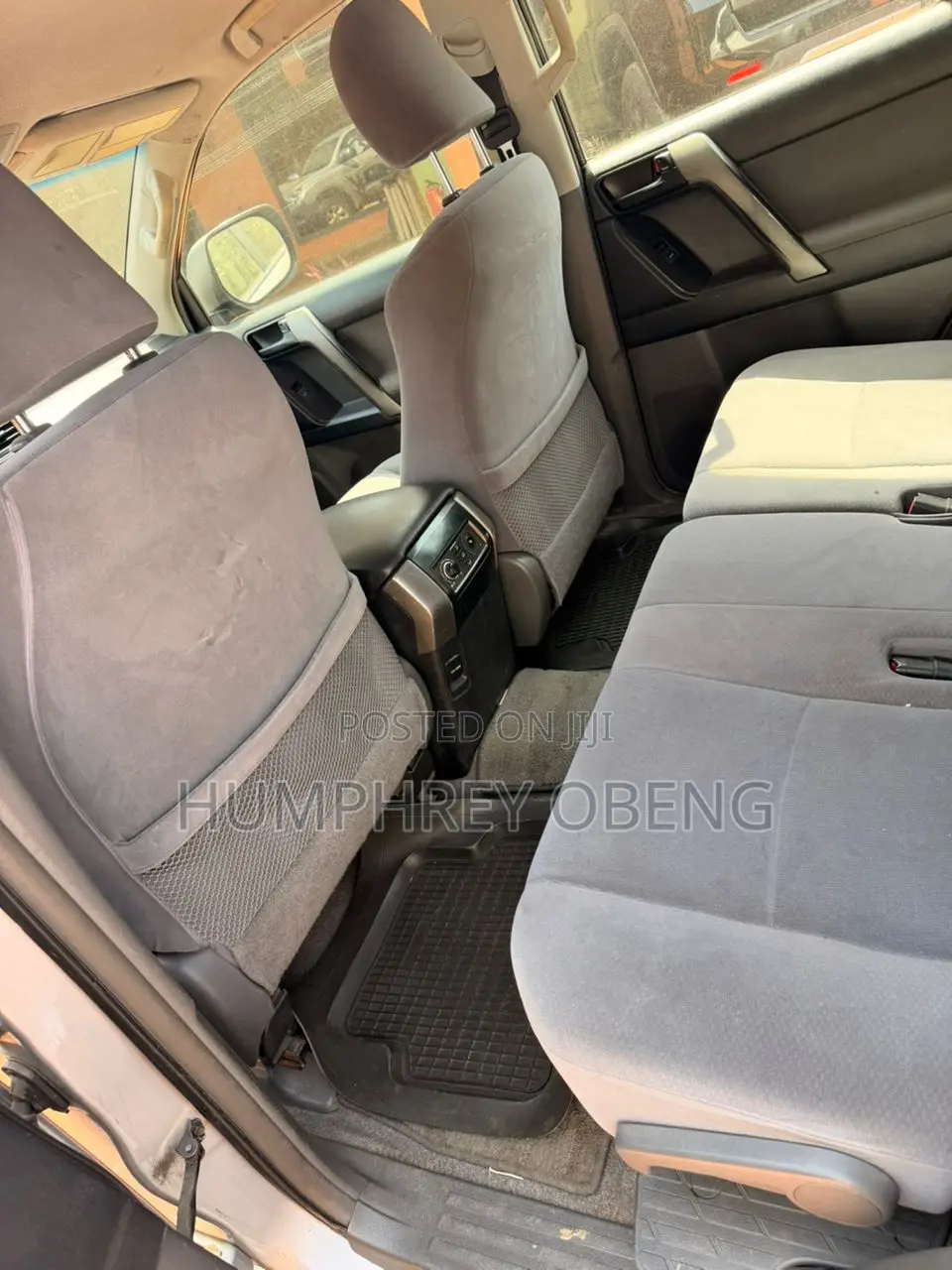 Toyota Land Cruiser Prado 4.0 Petrol TX 2012 Silver