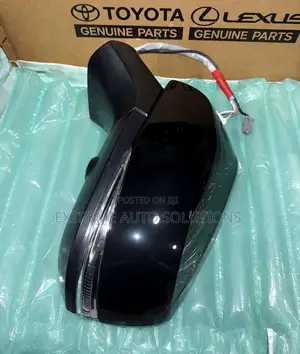 2020 Toyota Rav4 Side Mirror Available.