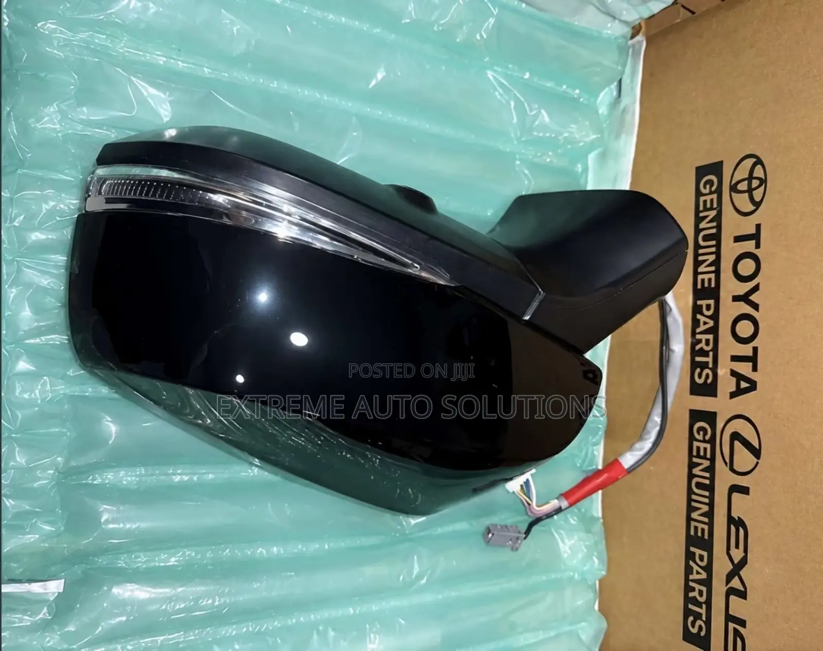 2020 Toyota Rav4 Side Mirror Available.