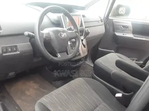 Toyota Voxy 2013 Black