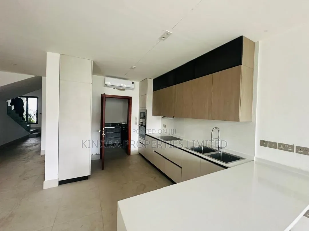 4bdrm Duplex in Cantonment- Us for rent