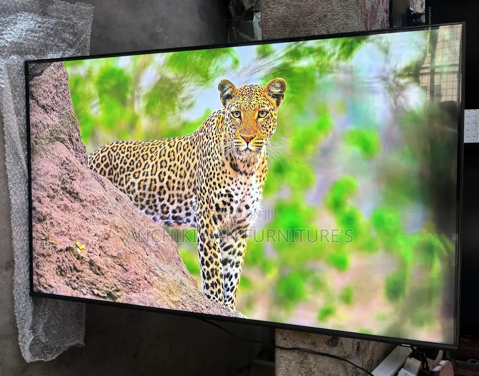50 Inches Tizen Os Software Samsung Airslim(Tv Flat Like Pen )