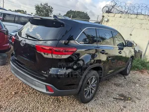 Toyota Highlander 2019 Black