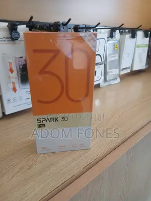 New Tecno Spark 30 Pro 256 GB Gold