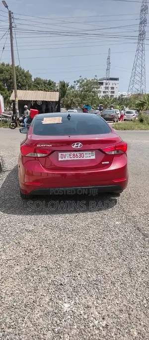 Hyundai Elantra 2016 Red